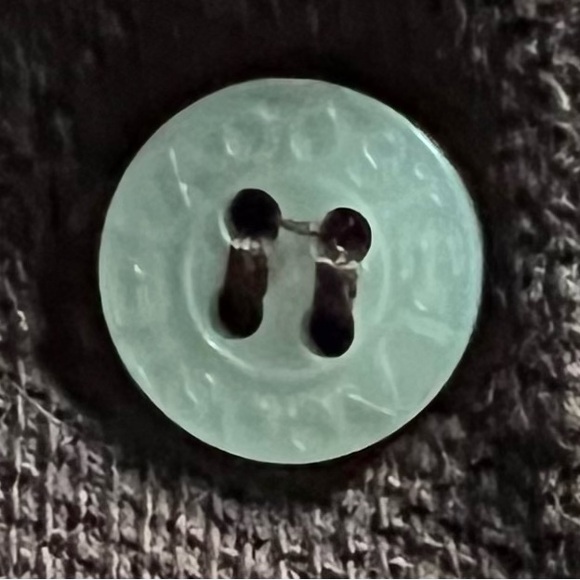 Lacoste Short Sleeve Two-Button Classic Fit Pique Polo Brown Sz 40. - Picture 5 of 5